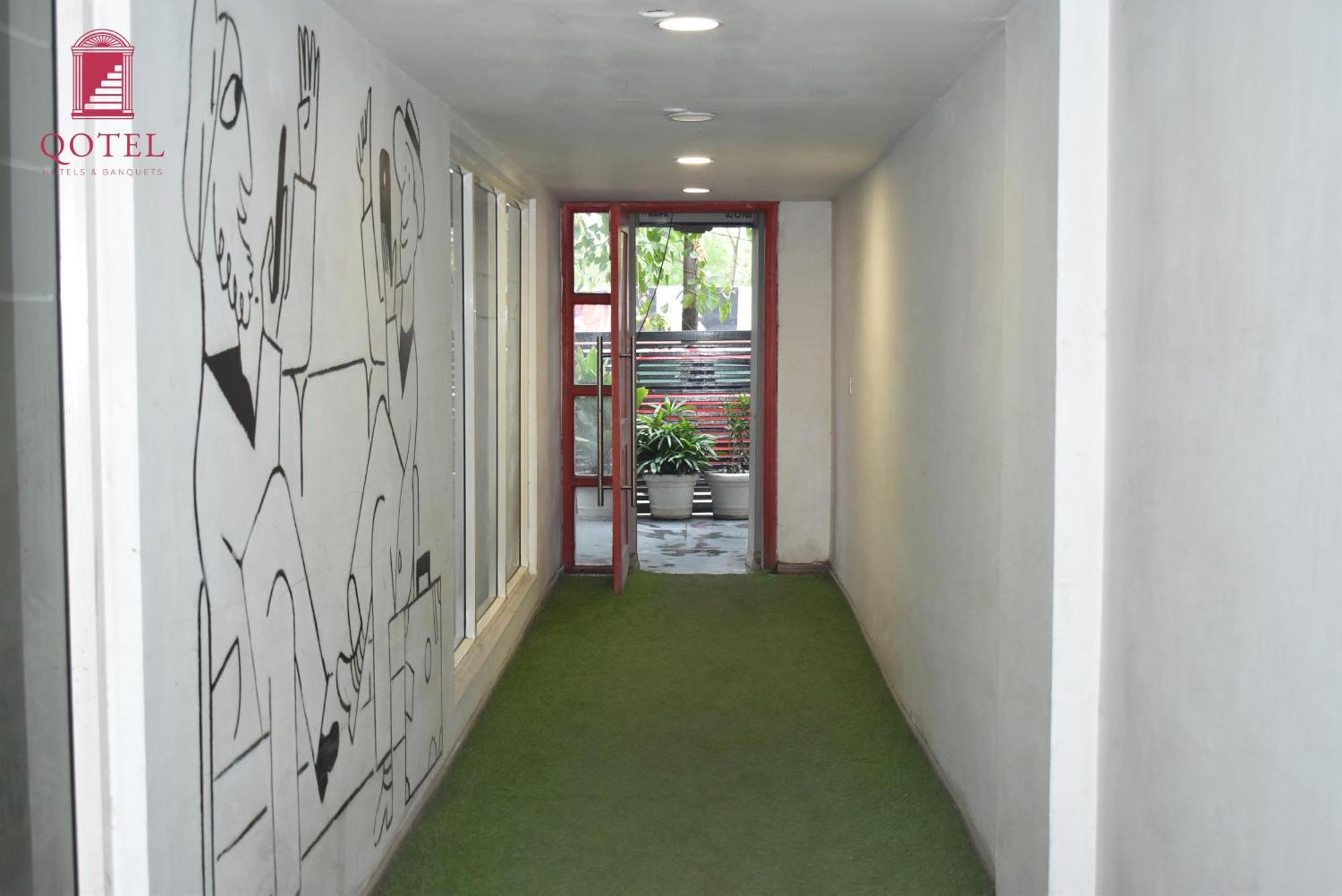 La Serene By Qotel-gagan Vihar Anand Vihar Hotel